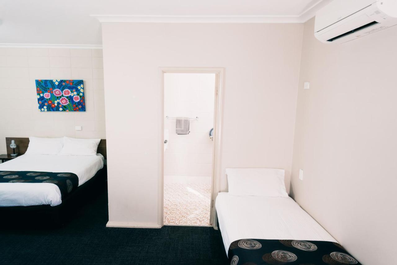 Motel Poinsettia Port Augusta Exteriör bild